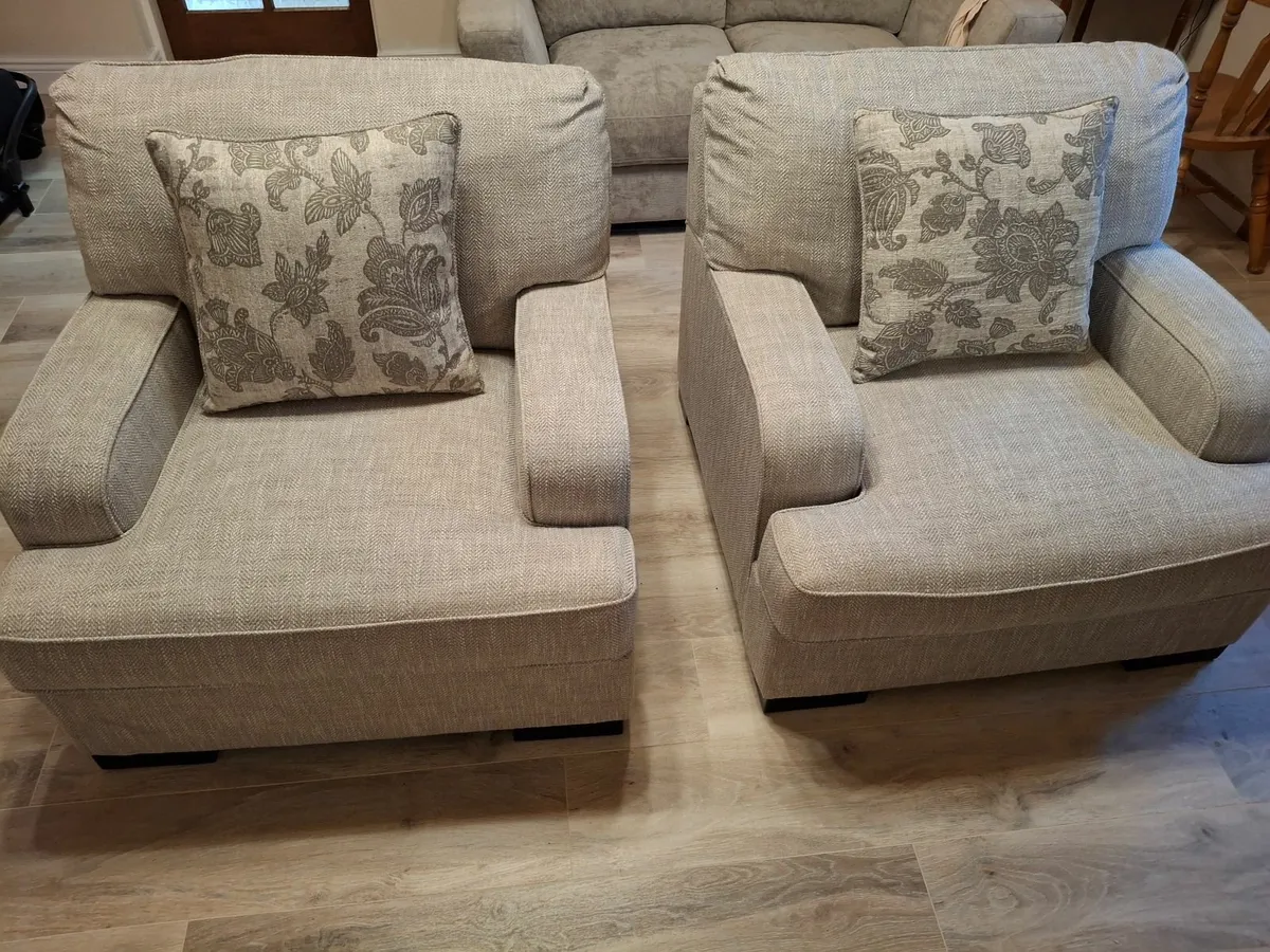 Armchairs - Brand new - Image 1