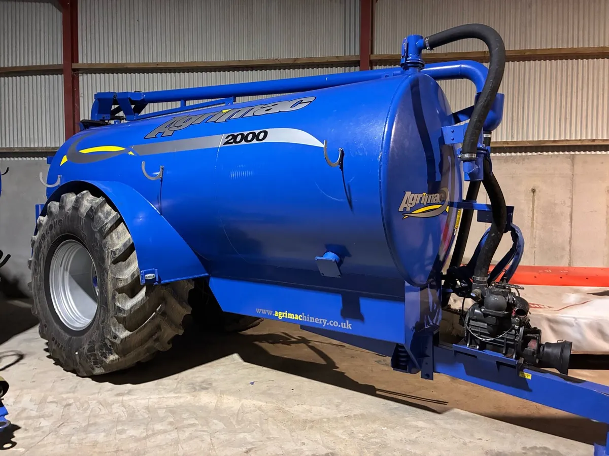 2000g Tanker - Image 1