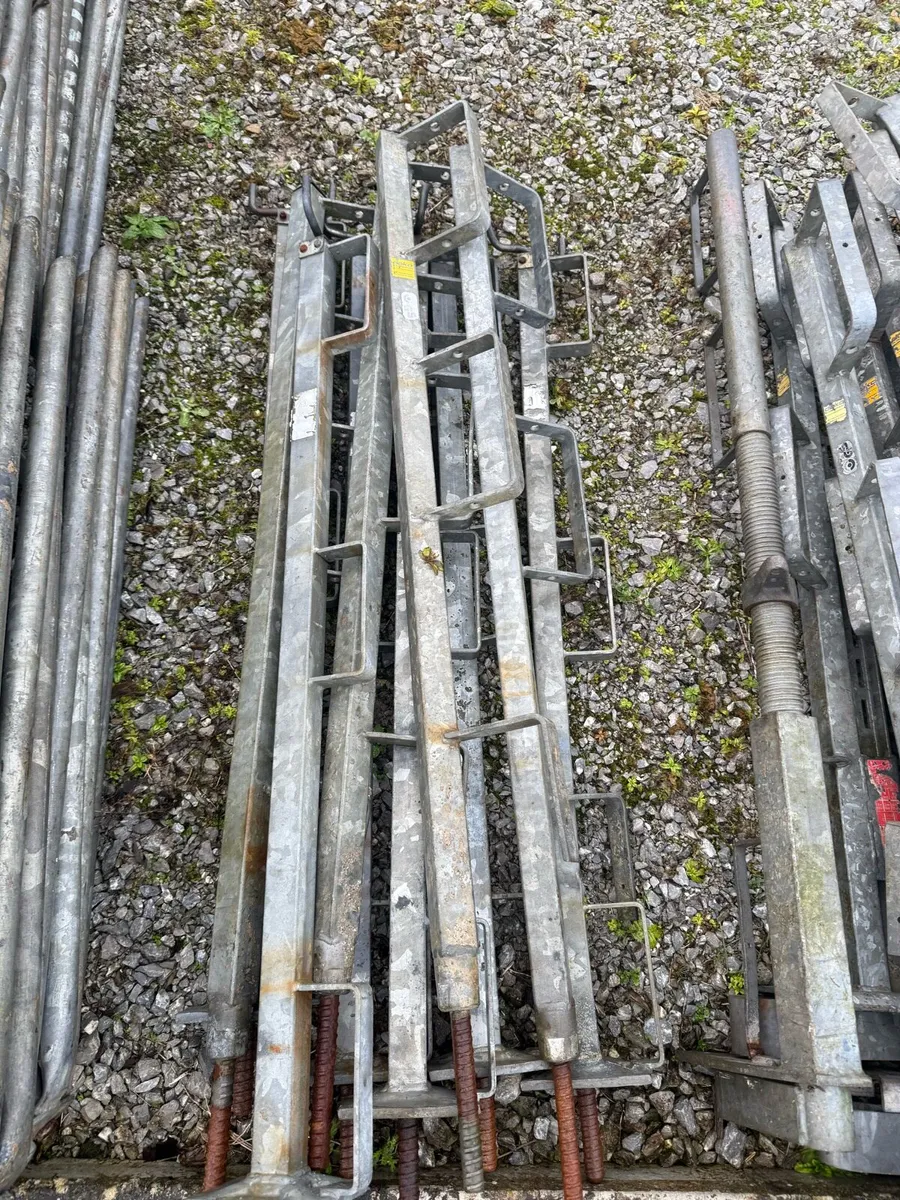 Doka Handrail - Image 4