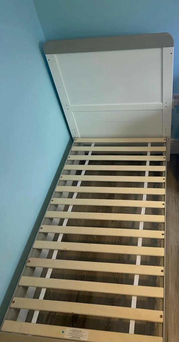 Cot & toddler bed - Image 3