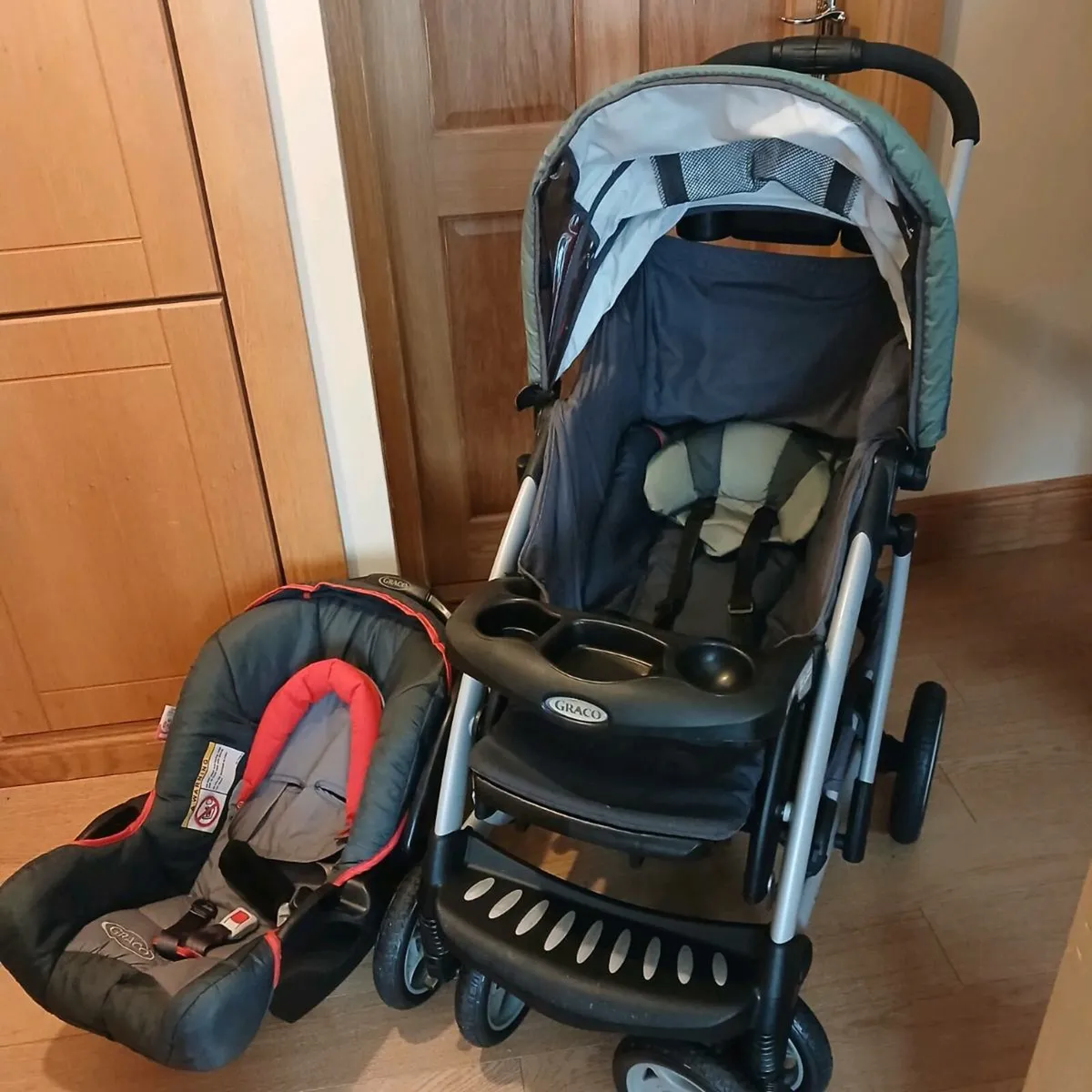 Graco travel system - Image 3