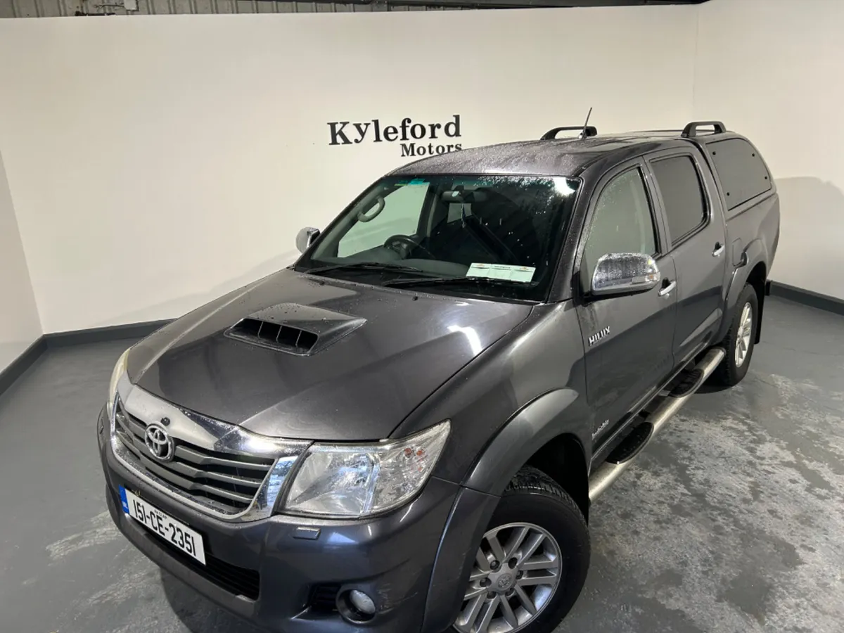Toyota Hilux 2015 - Image 2