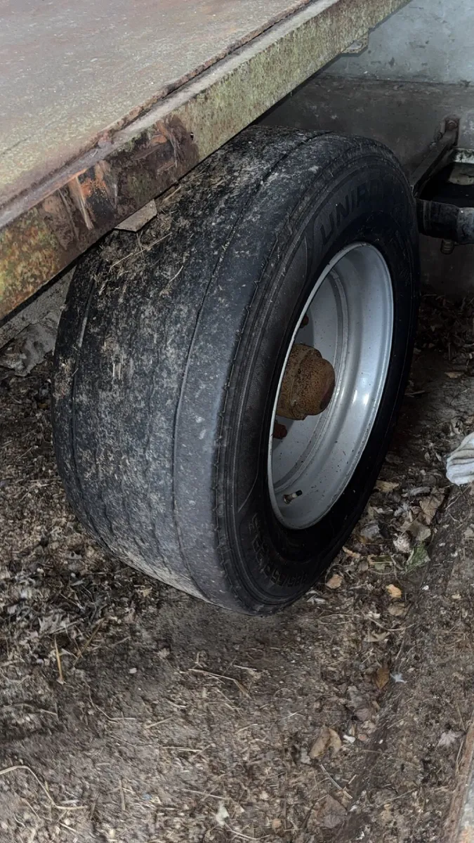 Tractor trailer - Image 2