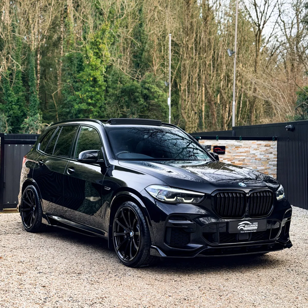 2021 (212)  BMW X5 45E MSPORT 390BHP - Image 1