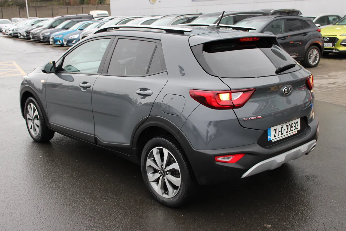 Kia Stonic 2021 - Image 3
