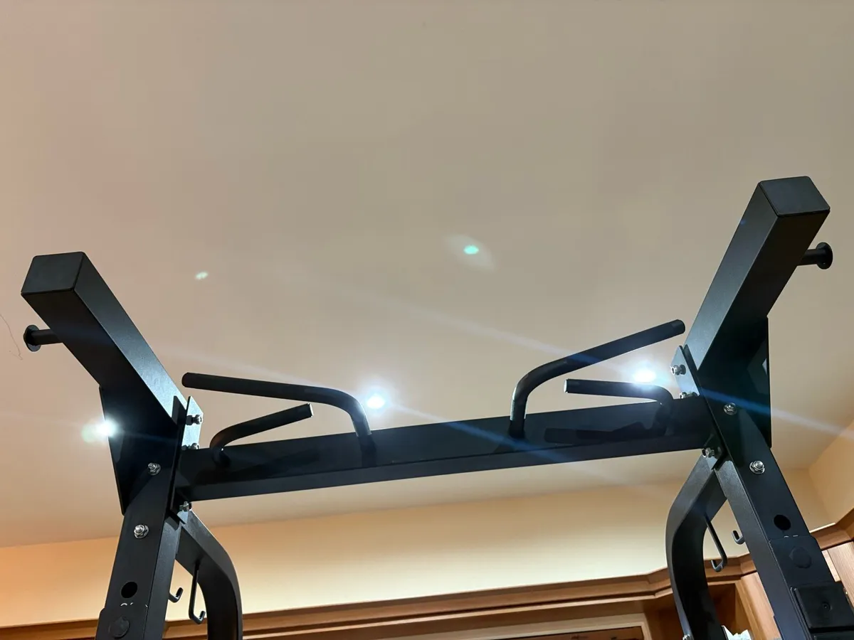 FULL COMMERCIAL 450KG RATED GYM RACK, CHEAP!! - Image 3