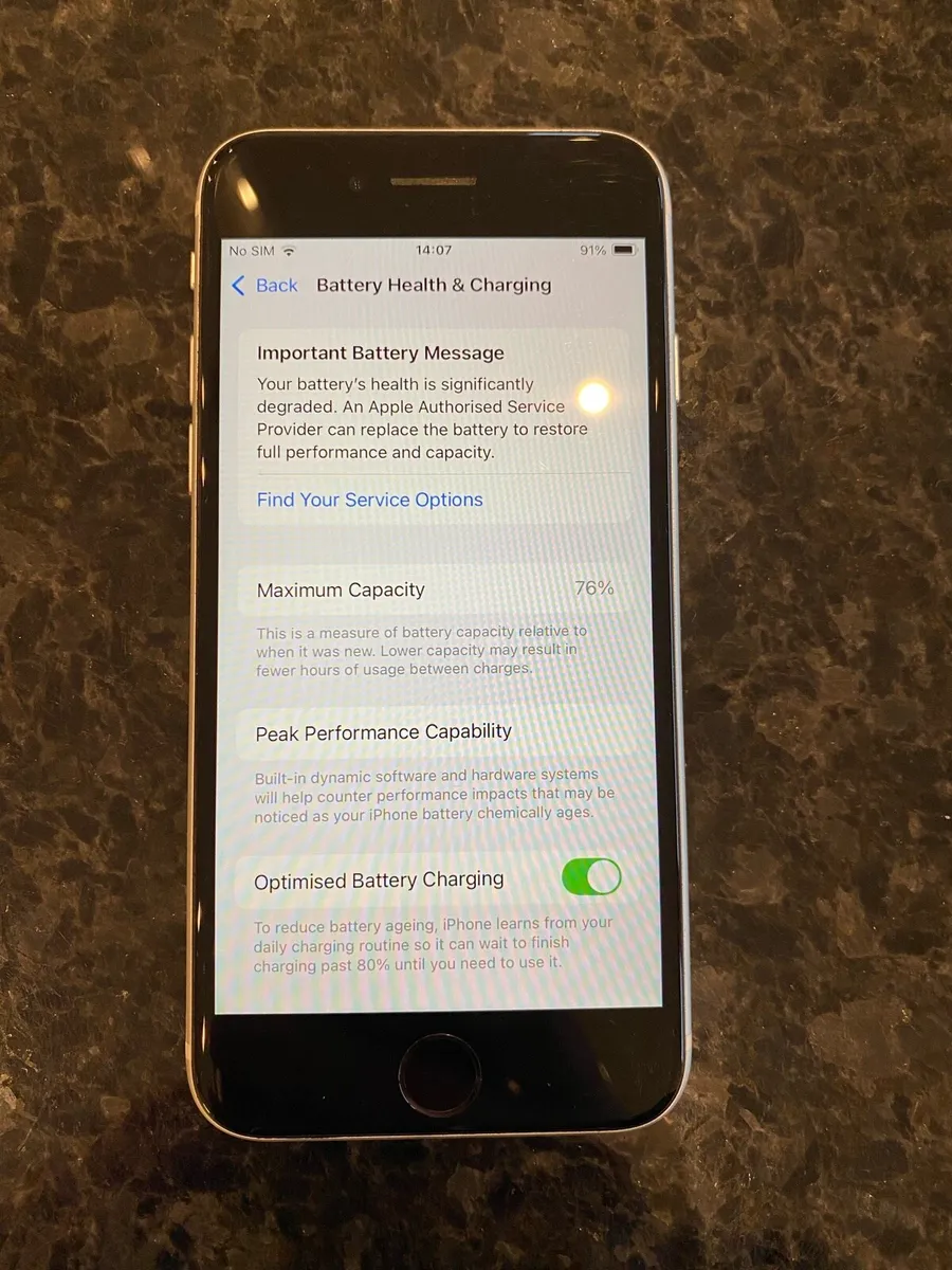 iPhone SE 128gb - Image 2