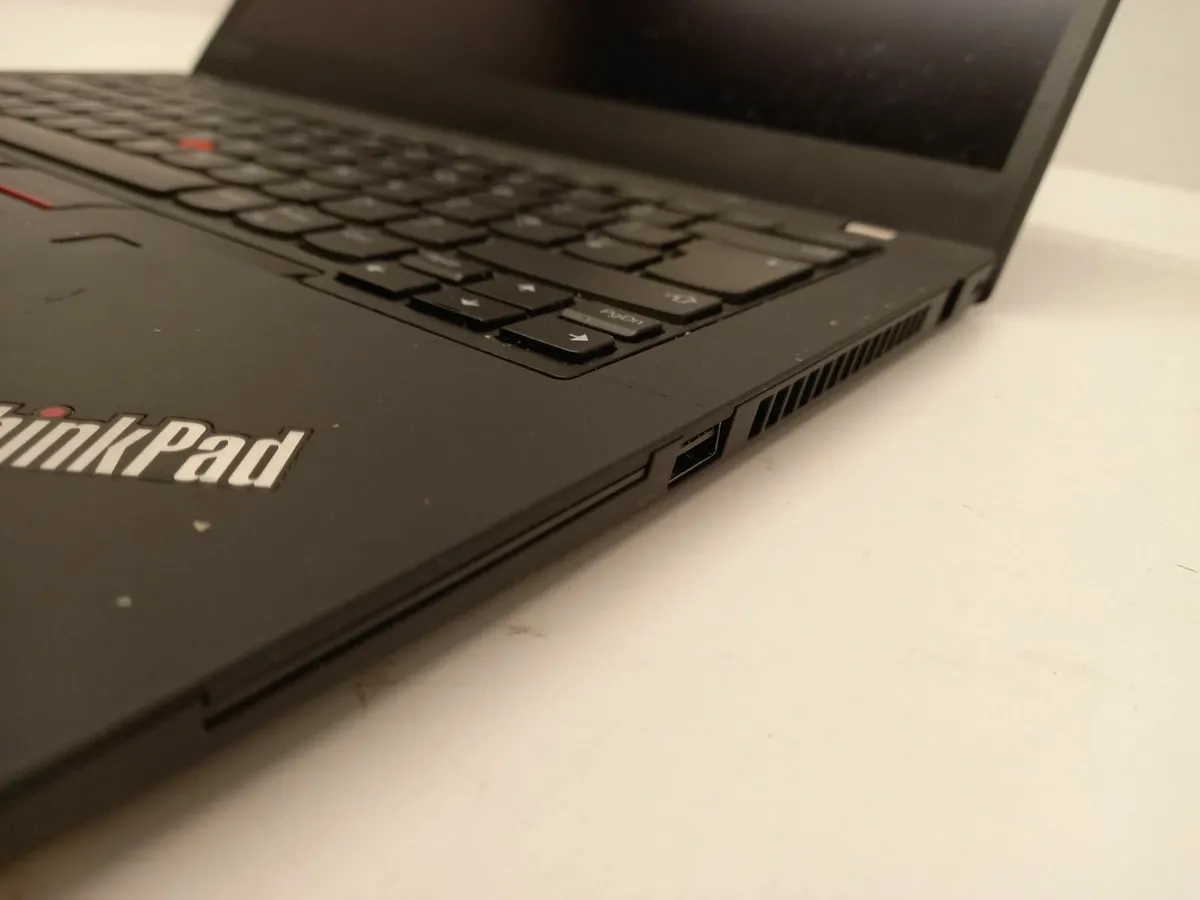 Online Auction Of A LENOVO ThinkPad & More! - Image 2