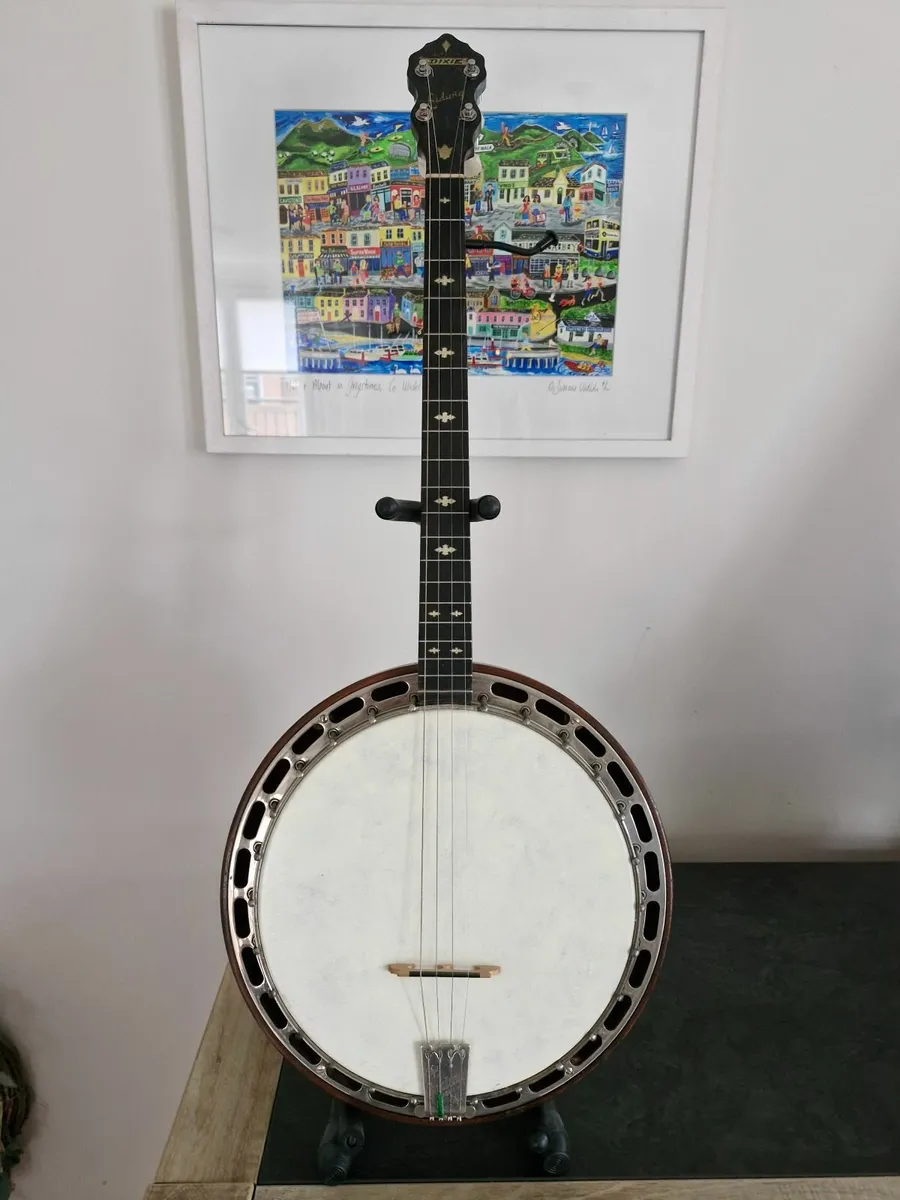 Banjo - Image 1