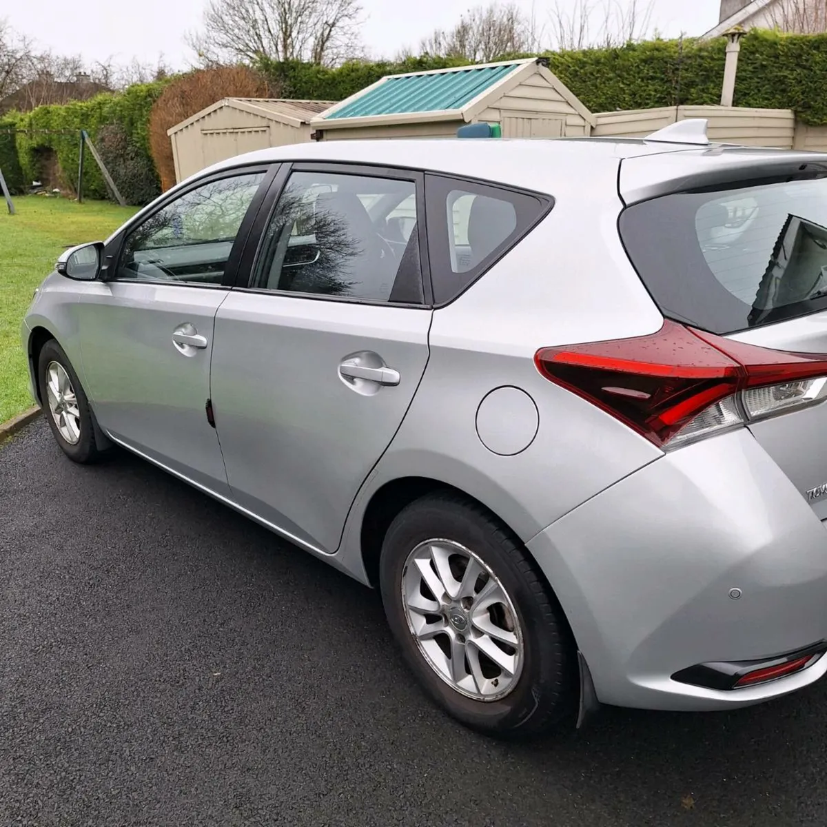 Toyota Auris 1.3 Petrol - Image 2