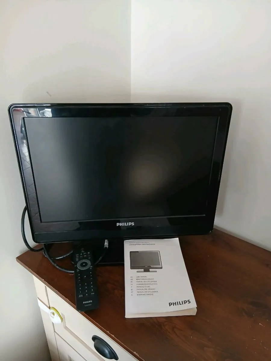 Phillips 19" tv - Image 3
