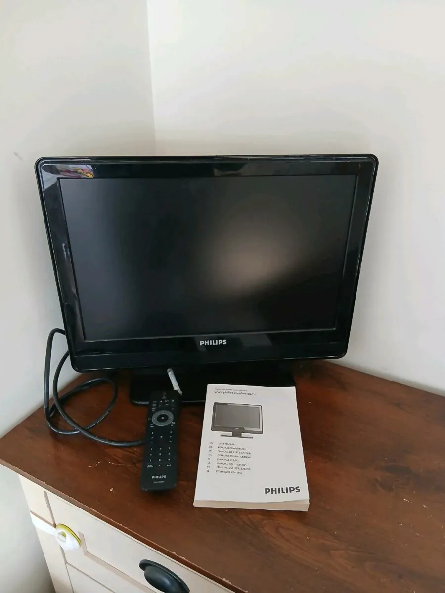 Phillips 19" tv - Image 4