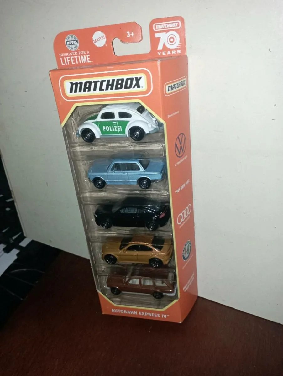 MATCHBOX 5 BOXSET DIE -,CAST MODLES 1-64 SCALE - Image 1