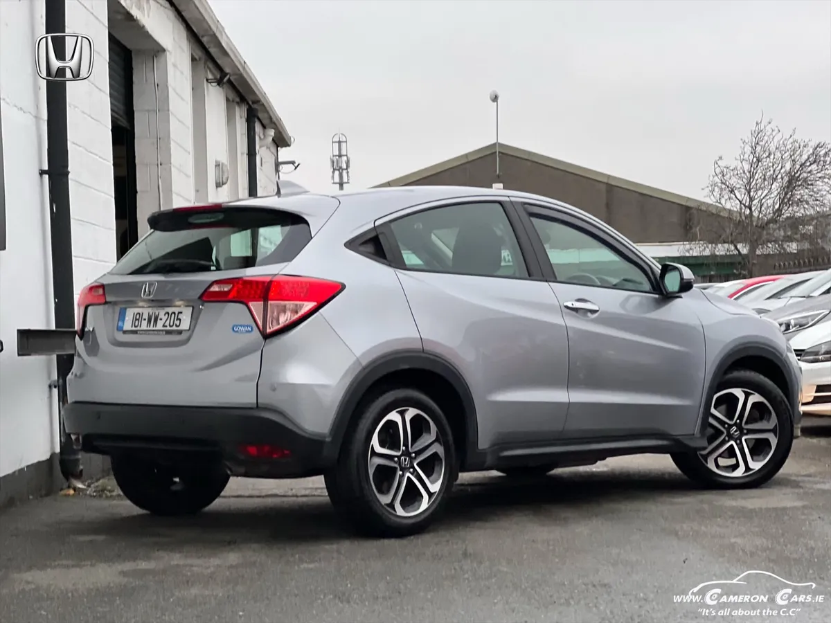 Honda HR-V 2018 LIKE NEW WITH ONLY 57000km - Image 2