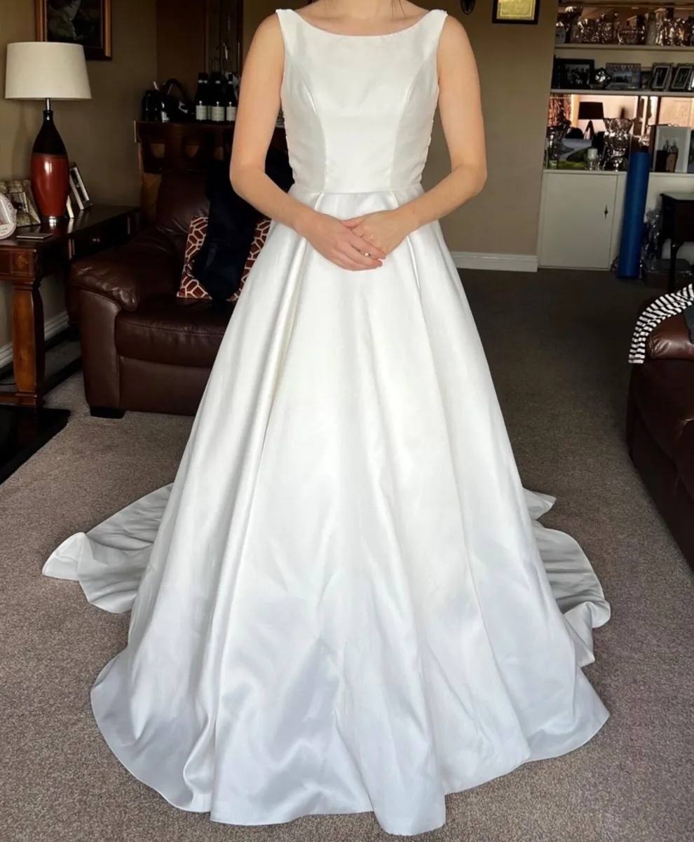 Wedding dress - Justin Alexander - Image 2