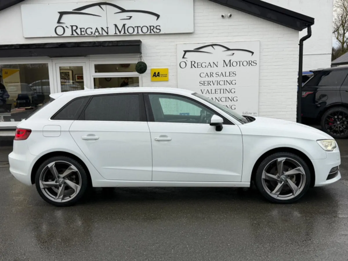 Audi A3 1.4 TFSI SE TECHNIK 5DR - Image 2