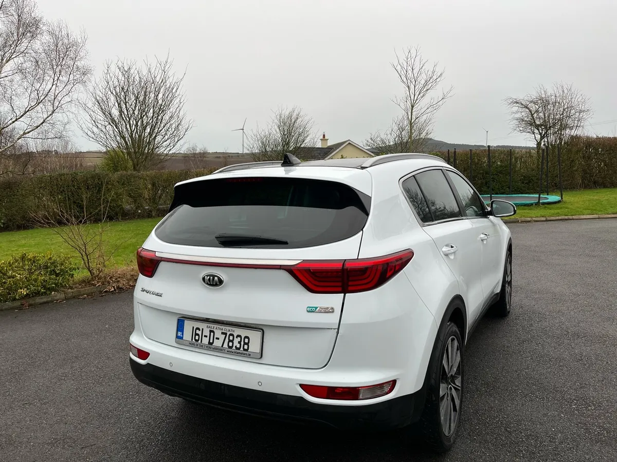 2016 Kia Sportage - Image 2
