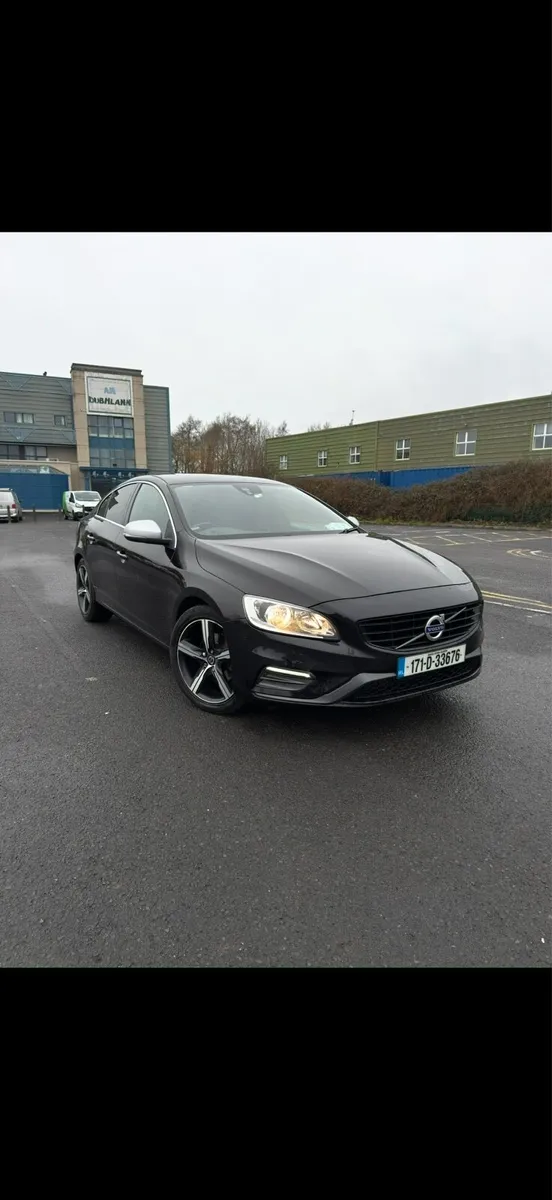 Volvo s60 R-Design 2017 - Image 1