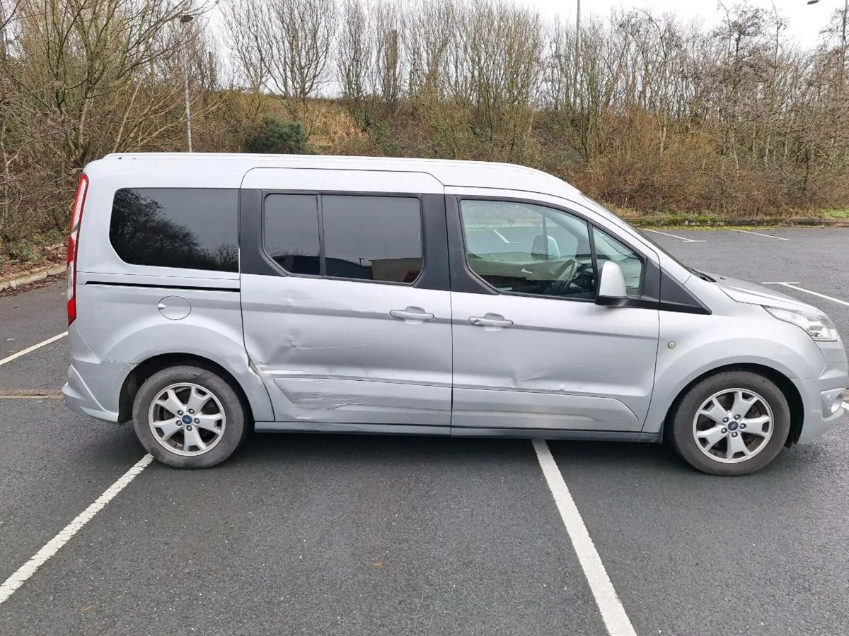 Ford Tourneo Connect GR T-NIUM TDCI 7 Seater - Image 3