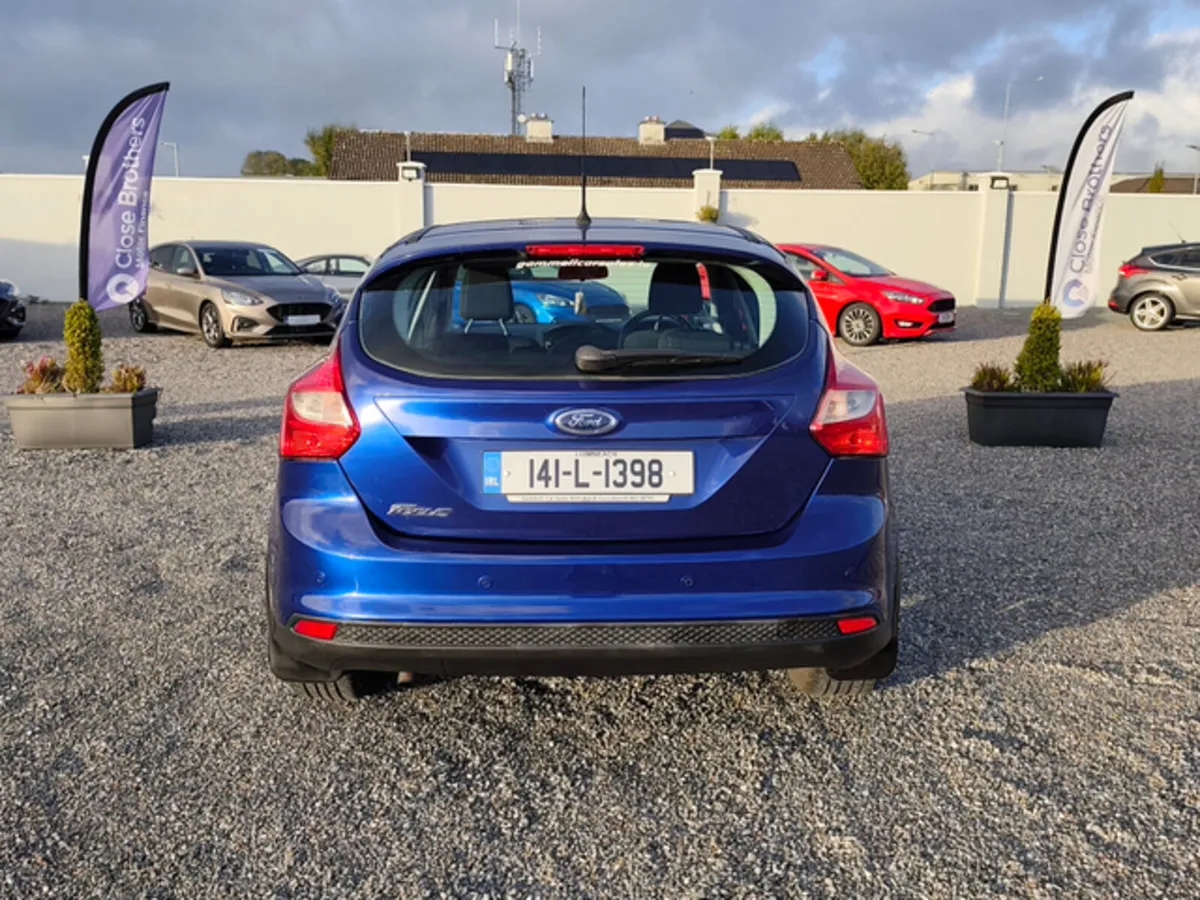 Ford Focus EDITION 1.6 95PS 2014MY 4DR - Image 3