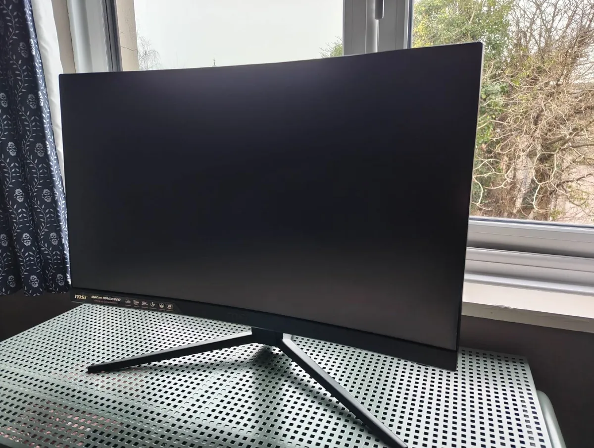 MSI Optix curved gaming monitor - Image 1