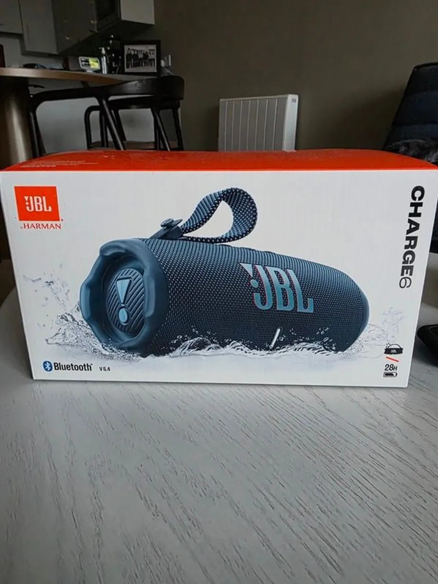 Jbl Portable Speaker - Image 1