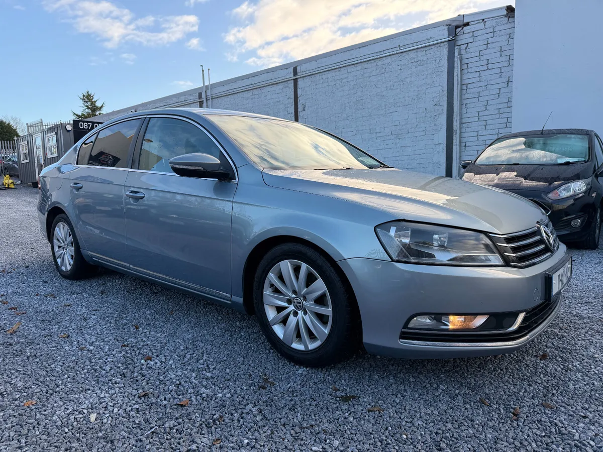 2011 Volkswagen Passat 1.6 TDI Comfortline BMT 105 - Image 1
