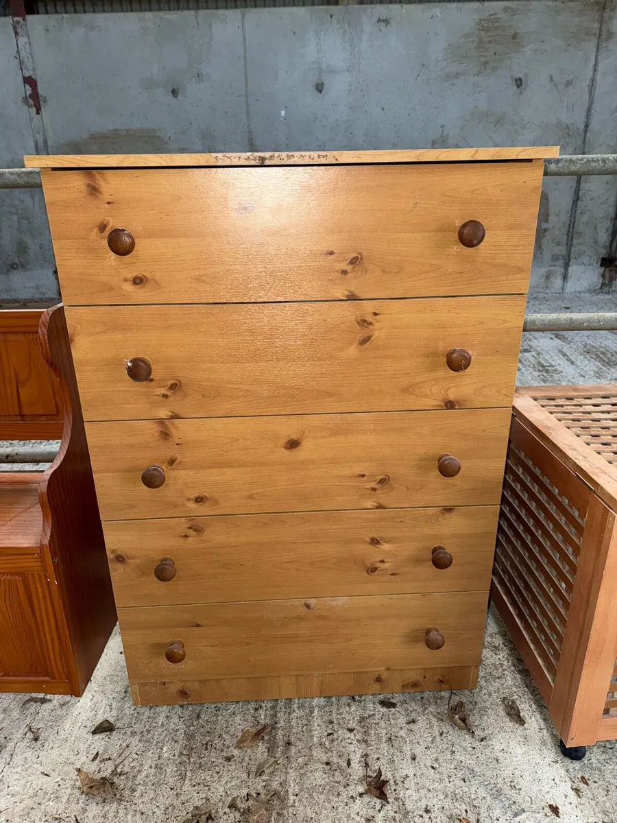 Timber units - Image 1