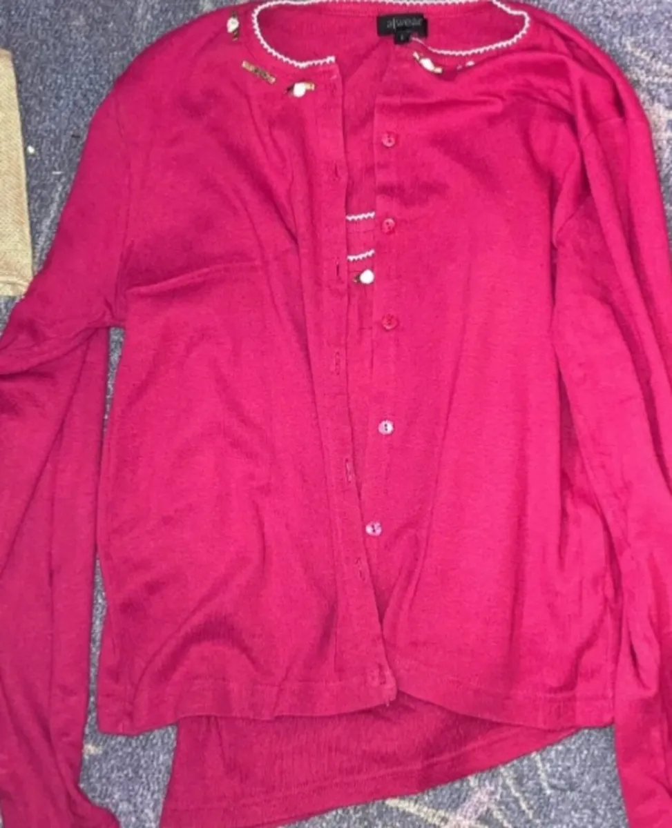 Ladies Top - Image 1