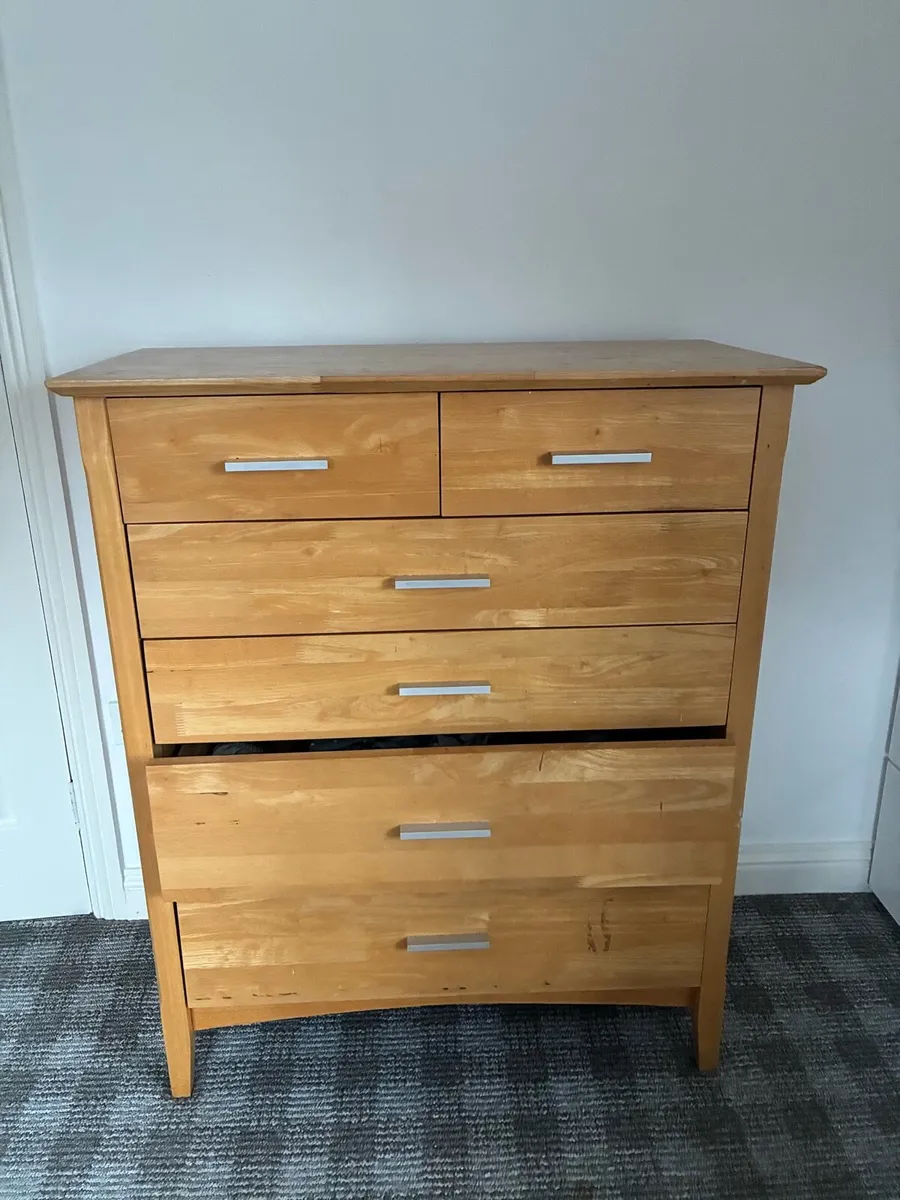 Chest of drawers - Image 1