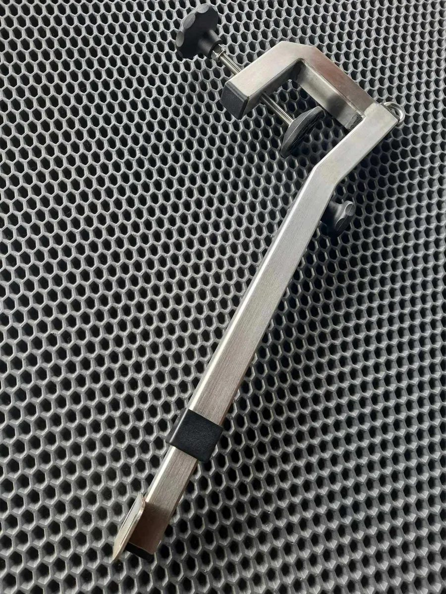 Transducer mount for large transducers , bended . - Image 2