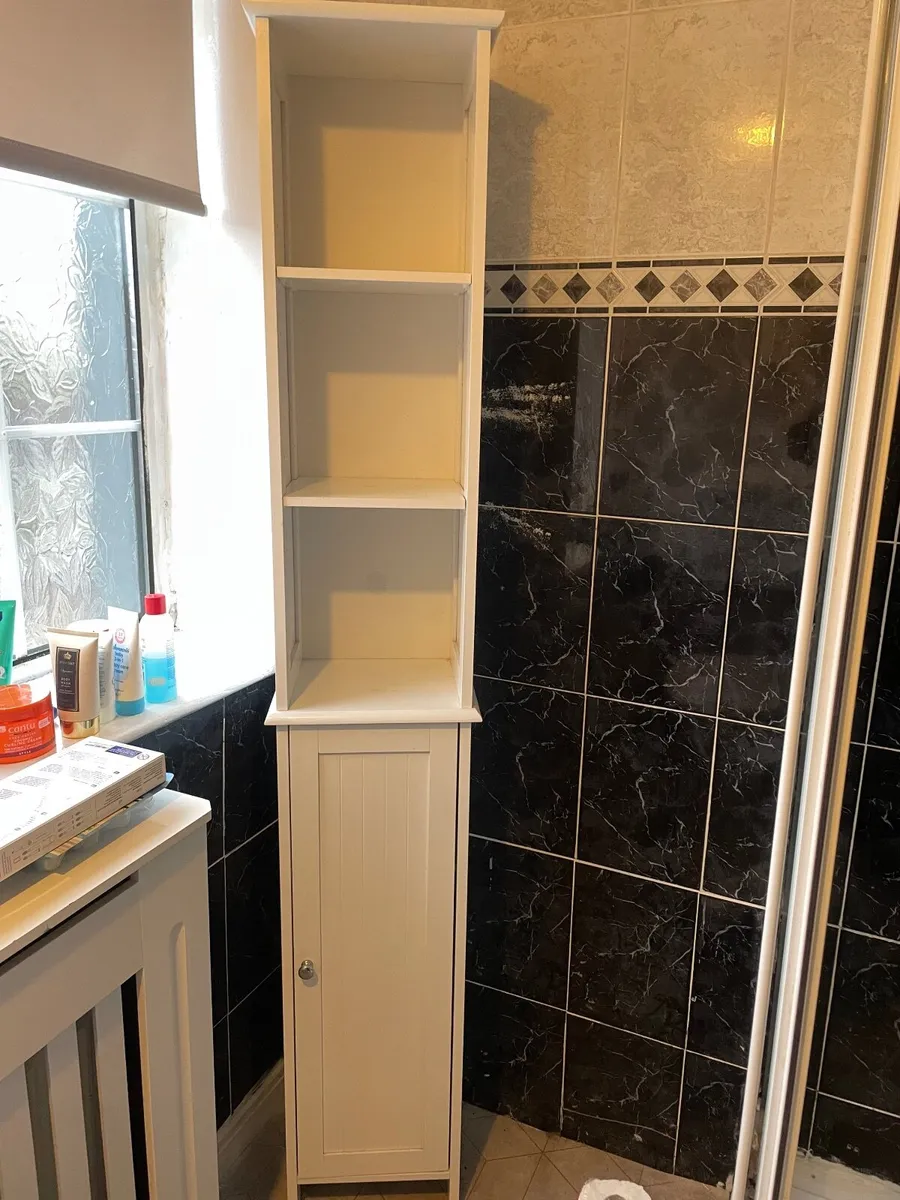 Bathroom unit - Image 3