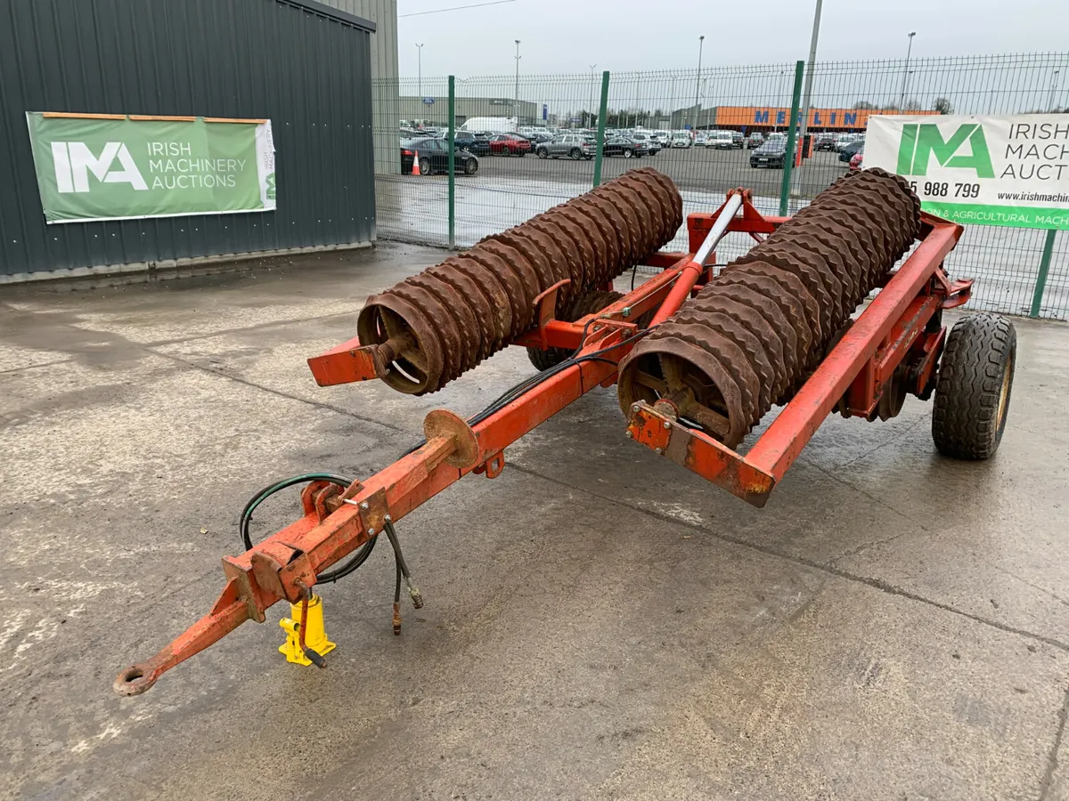 2010 KNOCHE HYDRAULIC RING ROLLER FOR AUCTION - Image 1