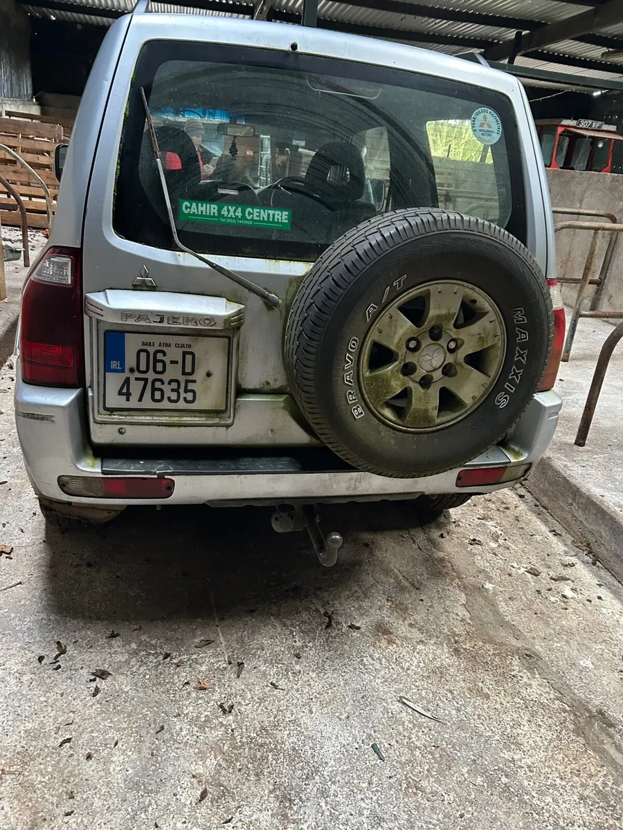 Mitsubishi Pajero 2006 - Image 2