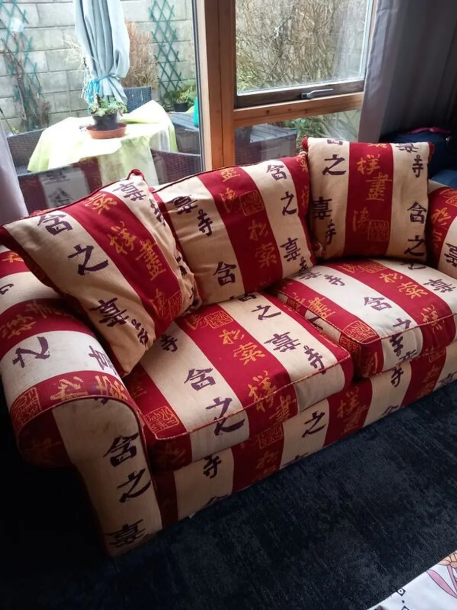 double bed settee - Image 1