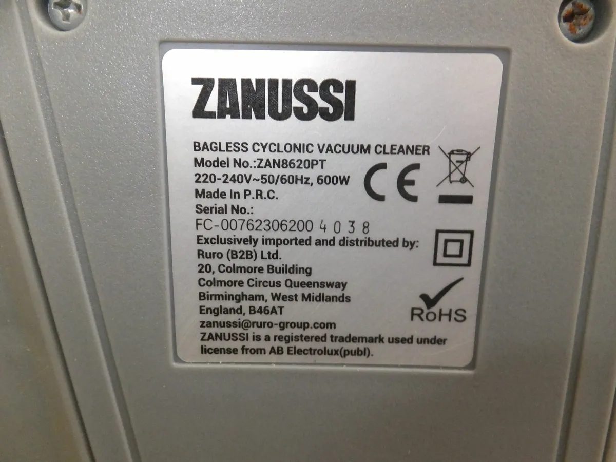 ZANUSSI vacuum cleaner - Image 3