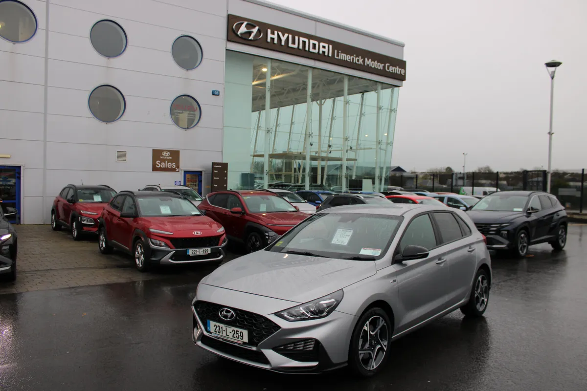 Hyundai i30 2023 - Image 1