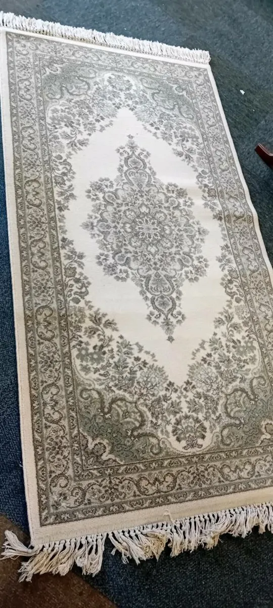 Original Keshan Wool Rug - Image 2