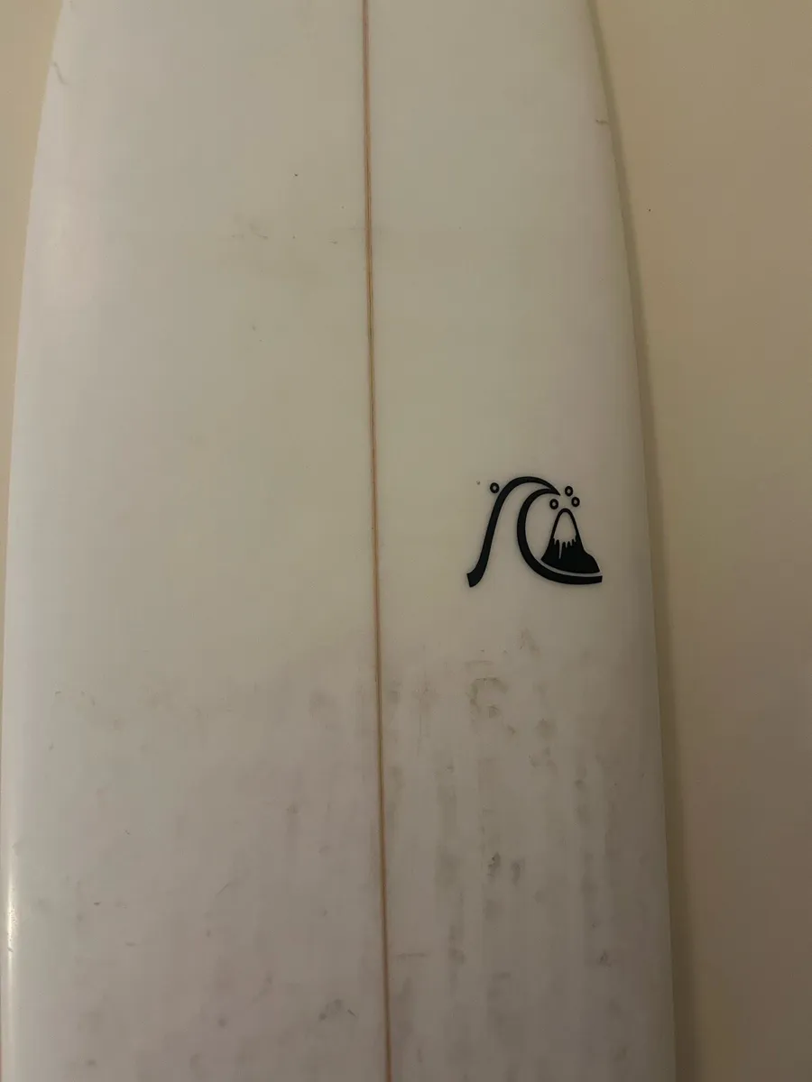 Quiksilver Surfboard 7’6” - Image 3