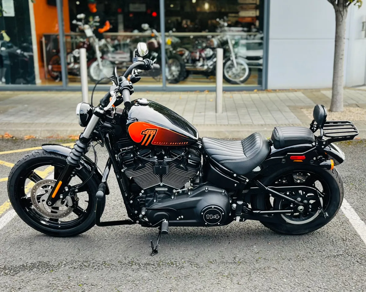 HARLEY-DAVIDSON STREET BOB - Image 3