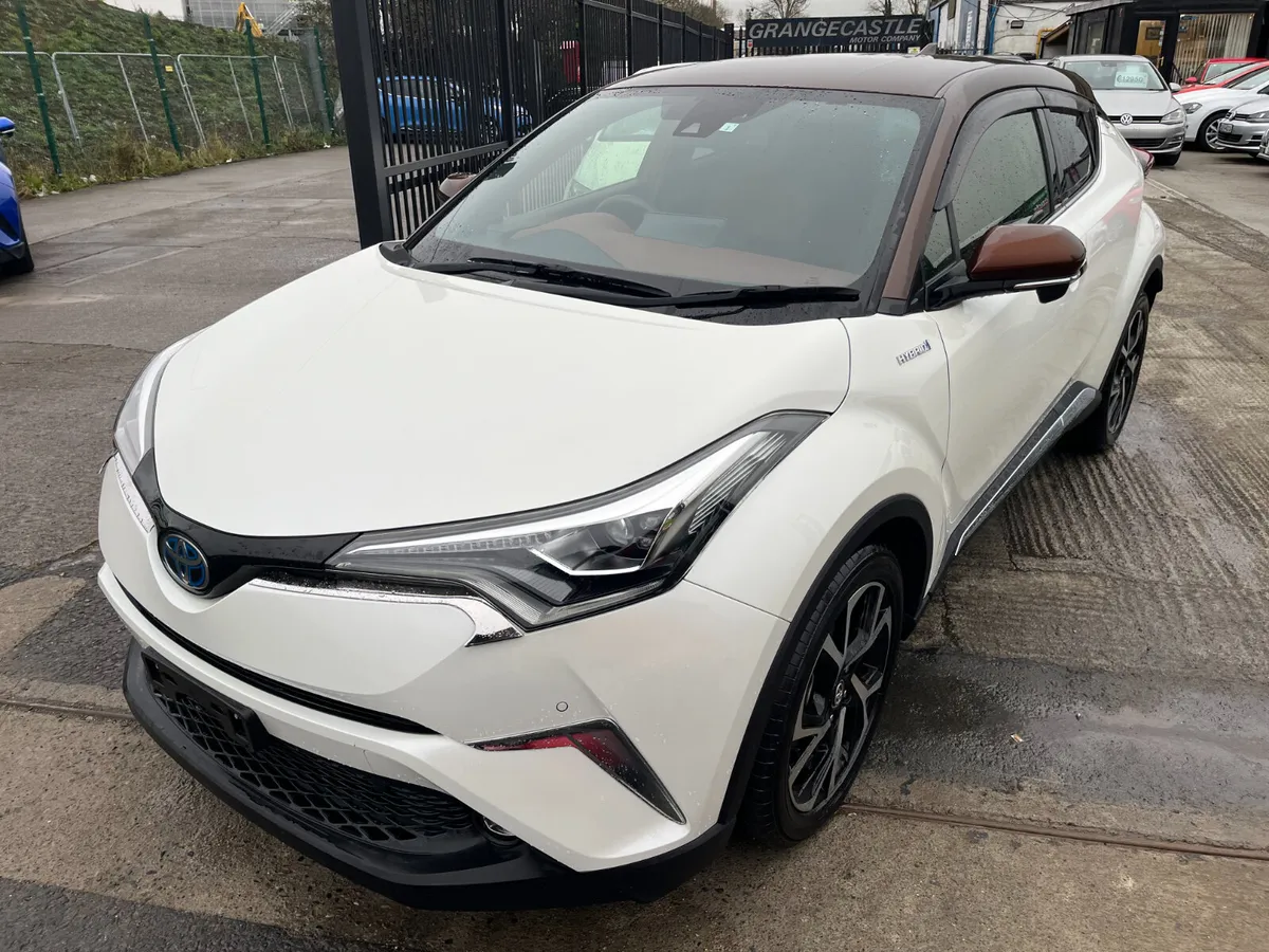 TOYOTA C-HR 2019, 1.8 HYBRID AUTO LOW KM CAR PLAY - Image 3