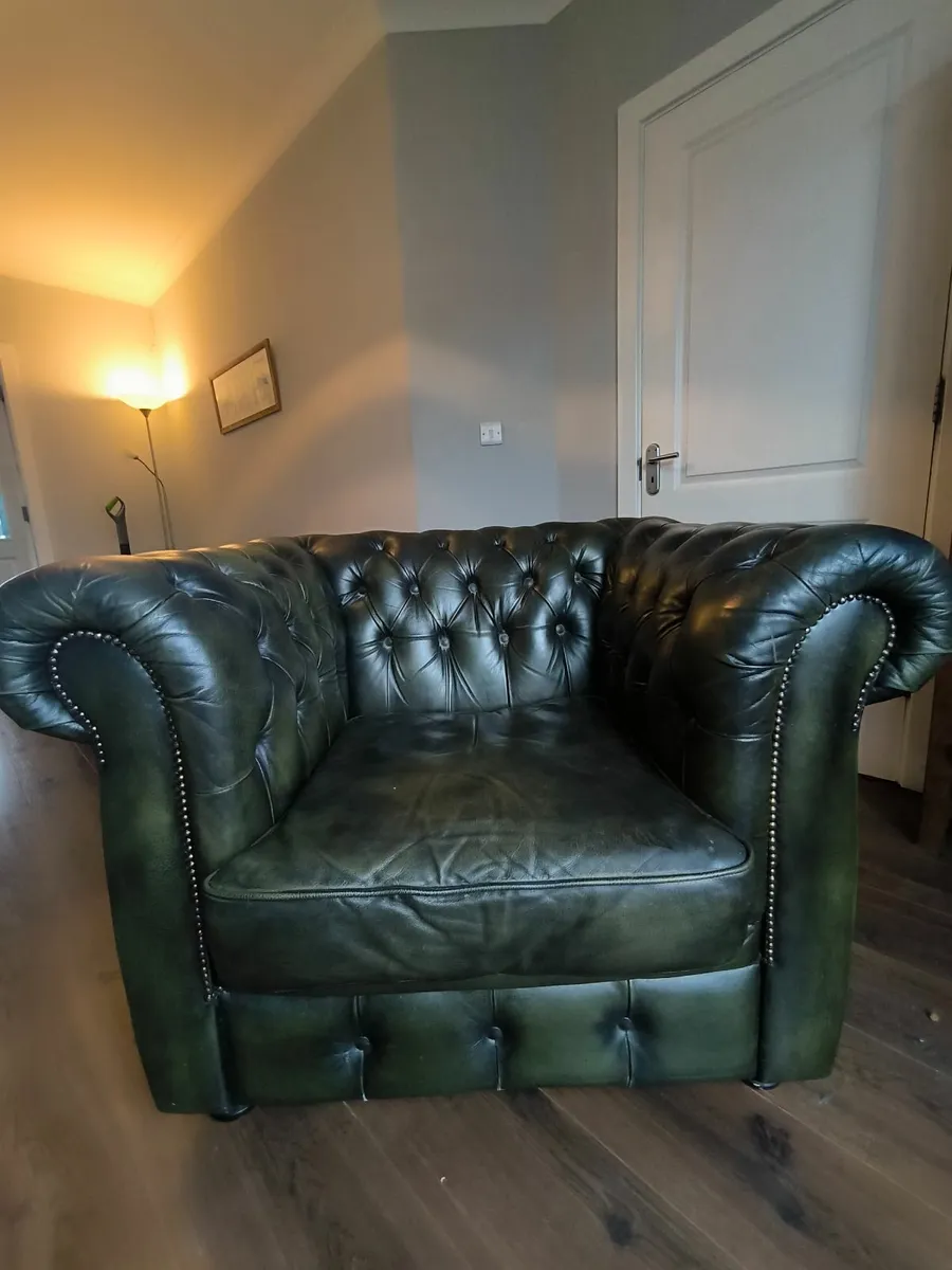 Genuine Leather Chesterfield Armchair. - Image 4