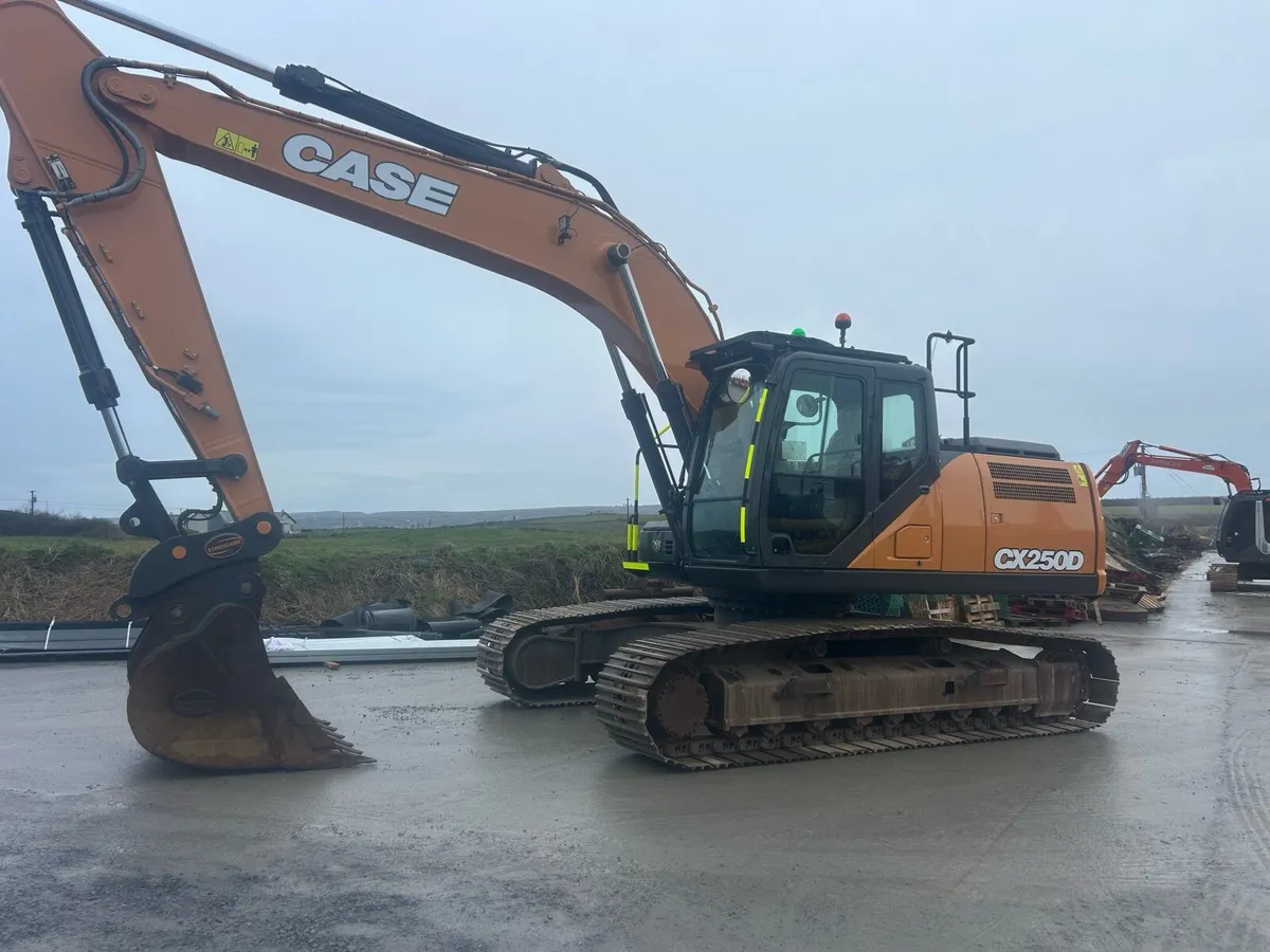 ✅Case CX250D 📞 - Image 4