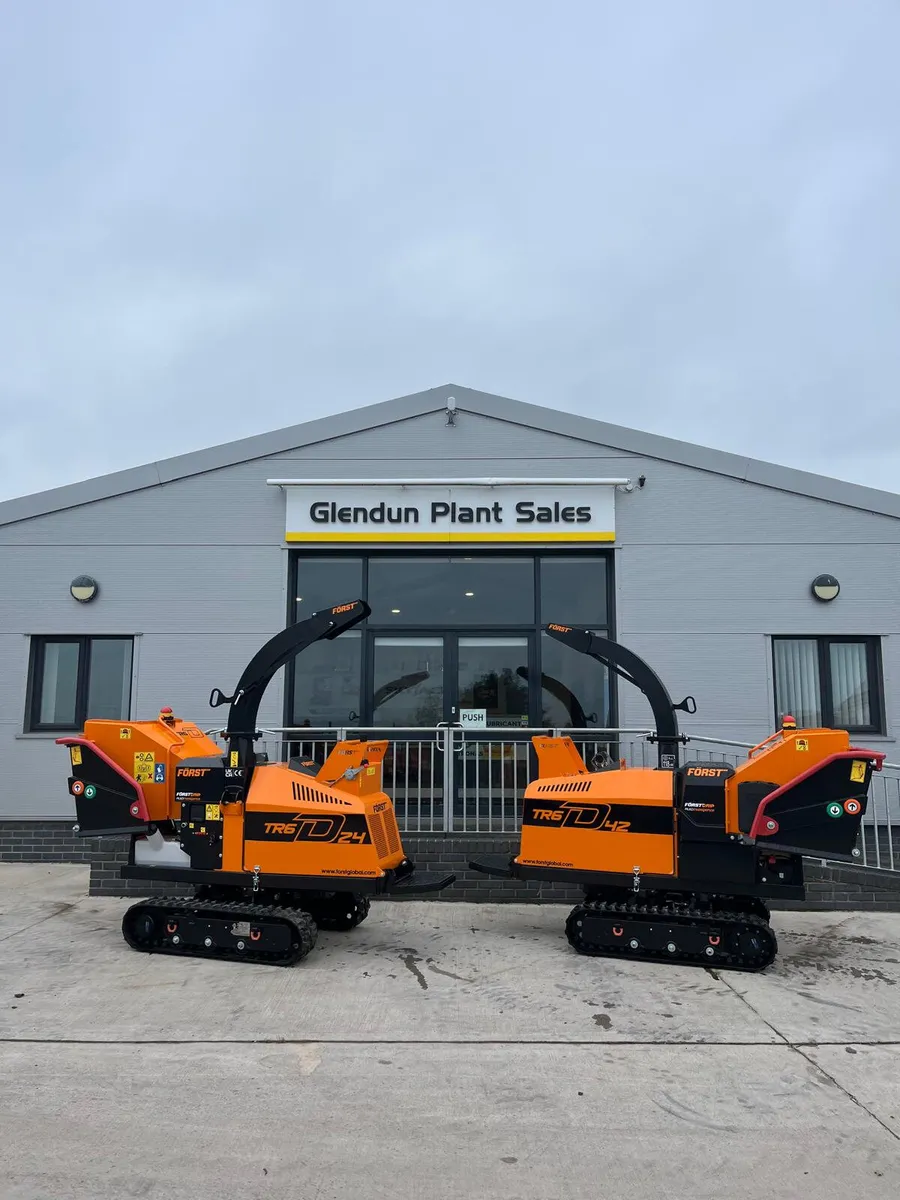 Forst tracked TR6D and TR8D woodchipper - Image 4