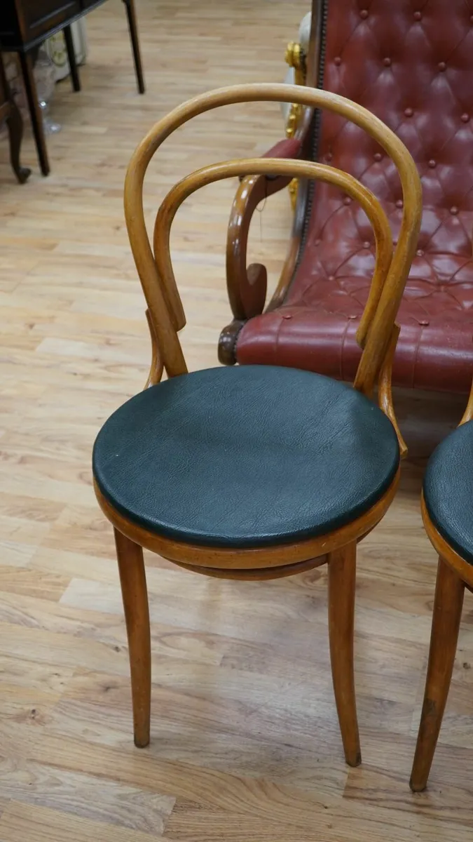 Set of 4 Vintage Bentwood Bistro Chairs (Czechoslo - Image 3