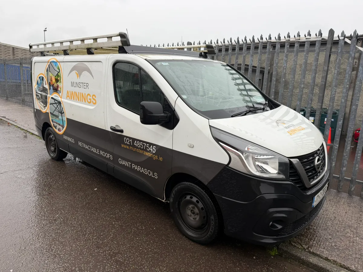 171 Nissan Van - Image 1