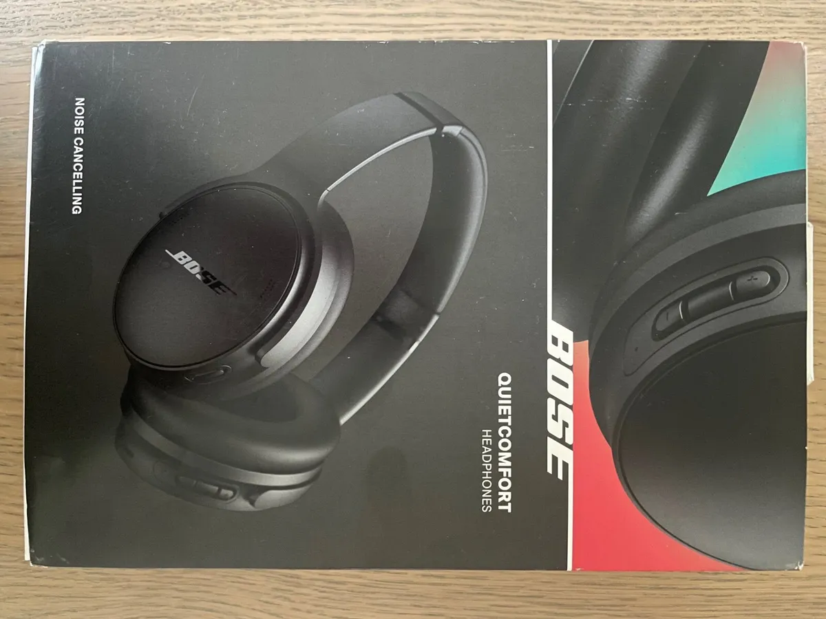 Bose QuietComfort Headphones - Image 1