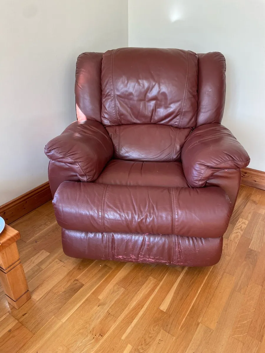 Three piece leather suite - Image 1