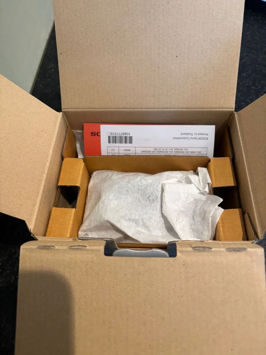 Sony camera ZV-F1 - Image 4