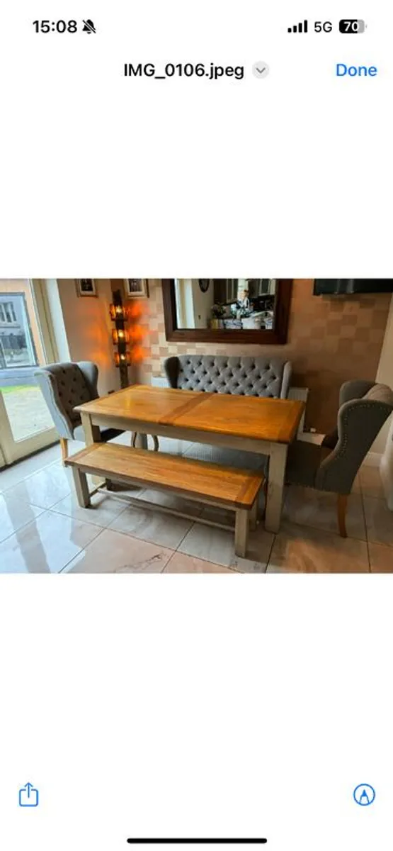 Dining table - Image 1